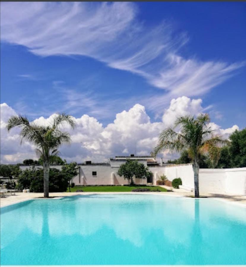 Room In Bb - Stunning Quadruple Room In Ancient Masseria Near The Sea In A Quiet Olive Trees Ostuni Ngoại thất bức ảnh