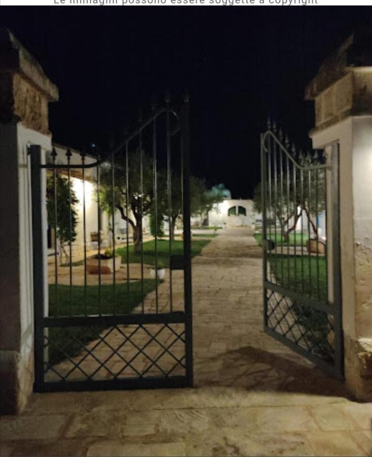 Room In Bb - Stunning Quadruple Room In Ancient Masseria Near The Sea In A Quiet Olive Trees Ostuni Ngoại thất bức ảnh