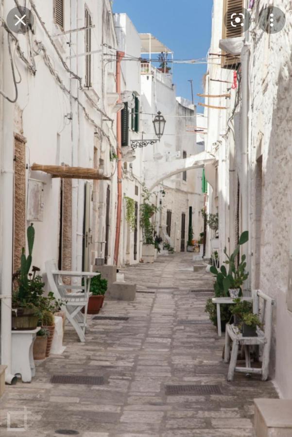 Room In Bb - Stunning Quadruple Room In Ancient Masseria Near The Sea In A Quiet Olive Trees Ostuni Ngoại thất bức ảnh